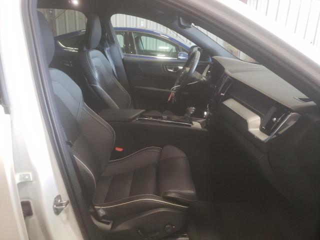 2021 VOLVO XC60 T6 R- YV4A22RM5M1819602
