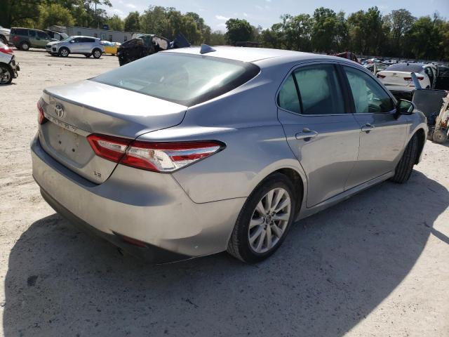 4T1B11HK4KU195674 Toyota Camry L 2019. Фото: 3