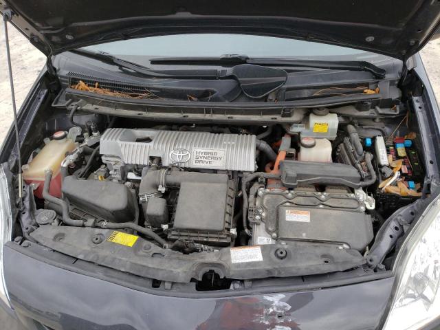 JTDKN3DU6F0423991 Toyota Prius 2015. Фото: 6