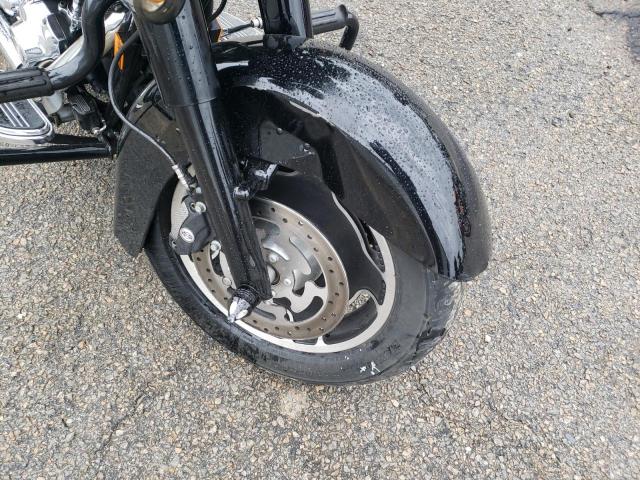 2008 HARLEY-DAVIDSON FLHX 1HD1KB4138Y656900