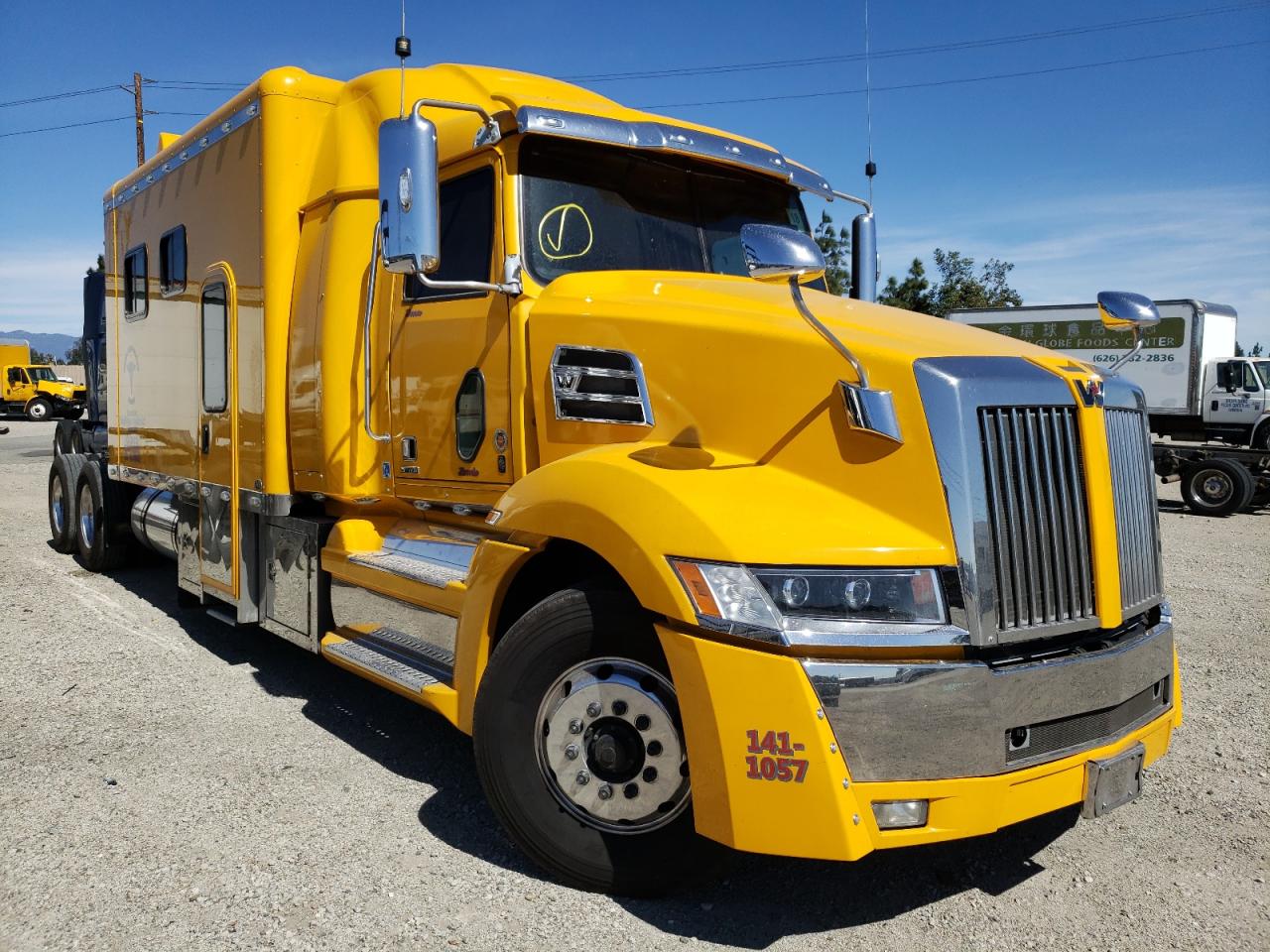 2017 Western Star/Auto Car 5700 Xe იყიდება Rancho Cucamonga-ში, CA - Burn