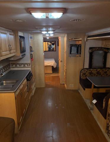 5B4LP57G643395563 Workhorse Custom Chassis Motorhome 2004. Фото: 5