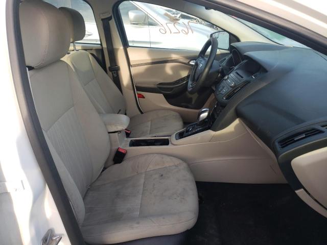 1FADP3F21FL349818 Ford Focus Se 2015. Фото: 4