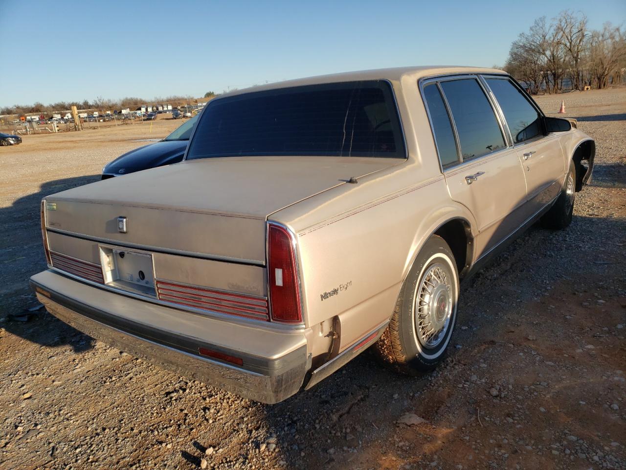 Lot #3004305724 1989 OLDSMOBILE 98 REGENCY