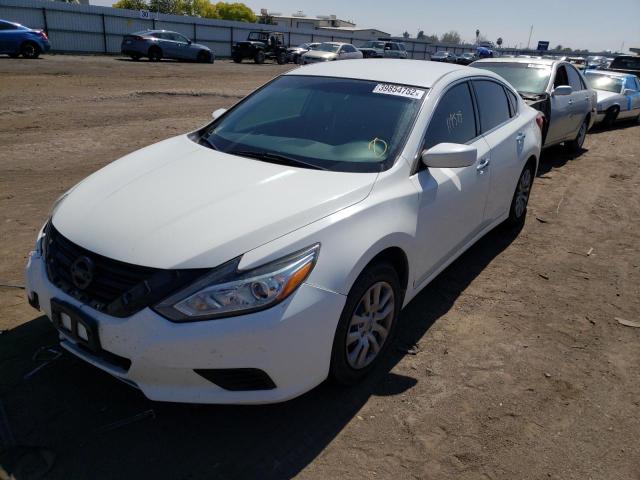 1N4AL3AP2HN352588 Nissan Altima 2.5 2017. Фото: 1