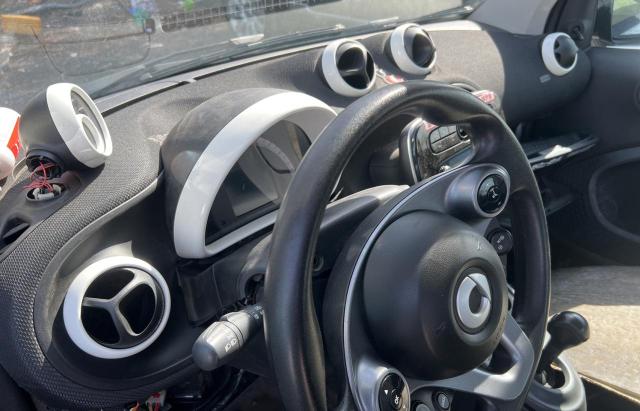 2016 SMART FORTWO WMEFJ5DA6GK104130