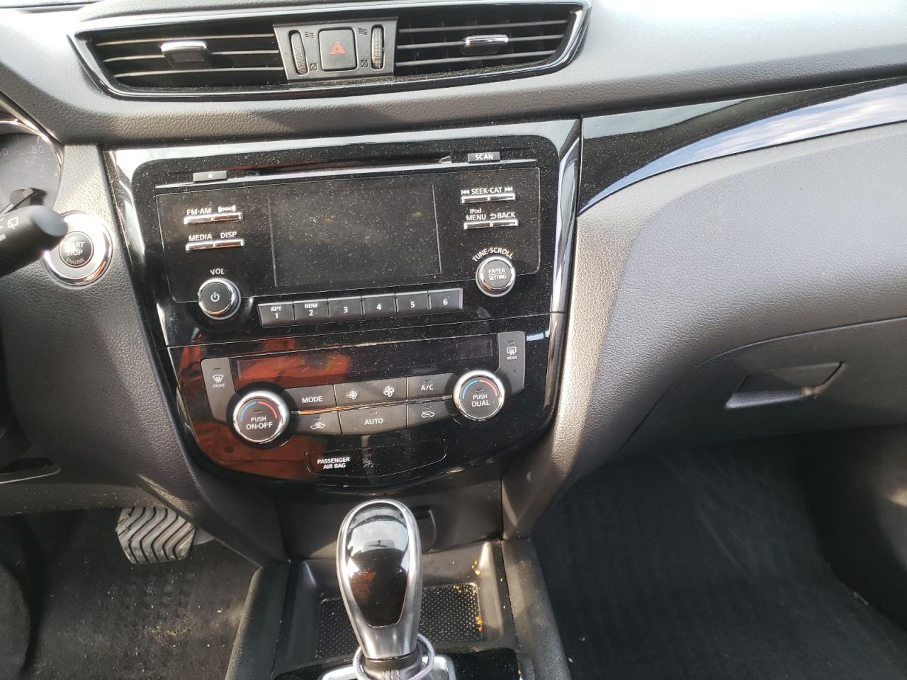 JN1BJ1CP4HW010594 NISSAN All Models 2017