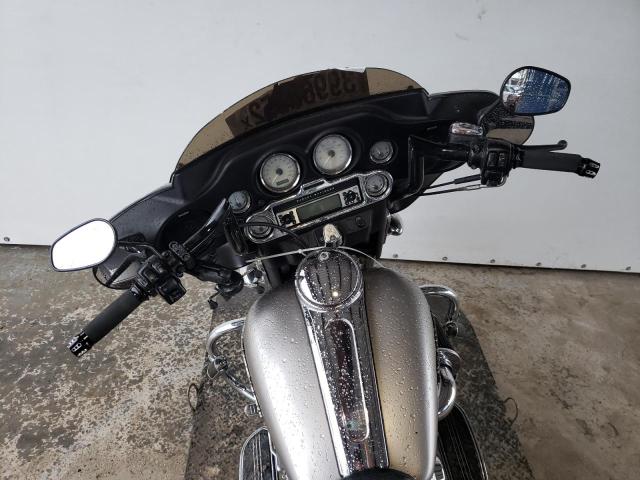 2007 HARLEY-DAVIDSON FLHX 1HD1KB4197Y601091