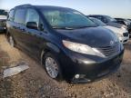 2011 TOYOTA  SIENNA