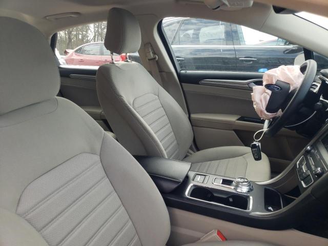 3FA6P0HD4LR158896 Ford Fusion Se 2020. Фото: 4
