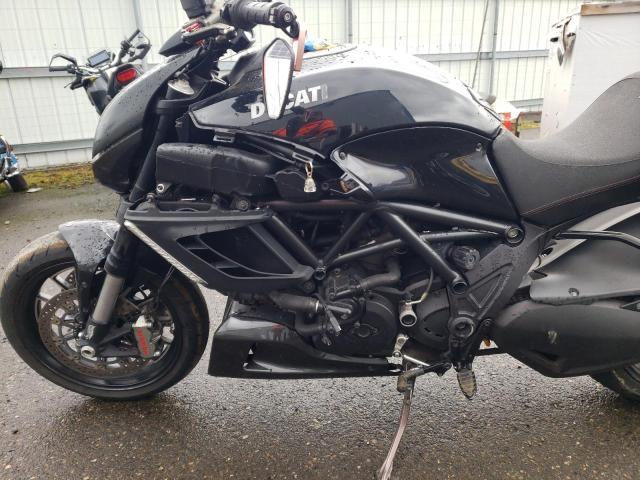 2011 DUCATI DIAVEL ZDM13BLW1BB001371