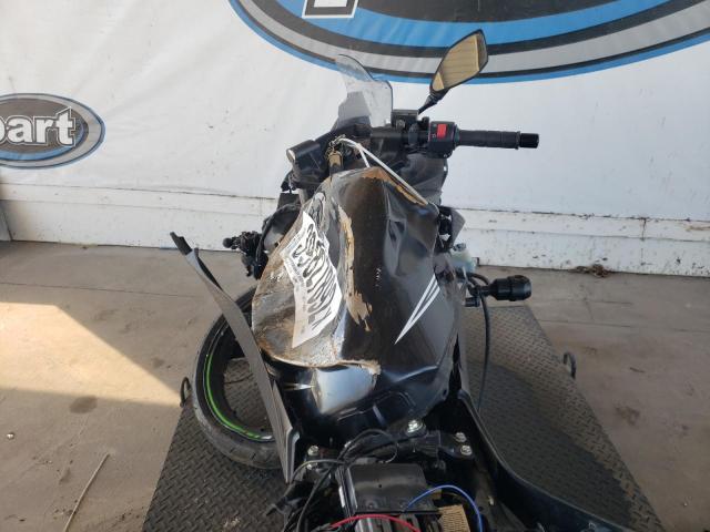 2017 KAWASAKI EX300 B JKAEX8B1XHDA35989