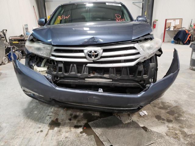 5TDBK3EH3DS199387 Toyota Highlander 2013. Фото: 8