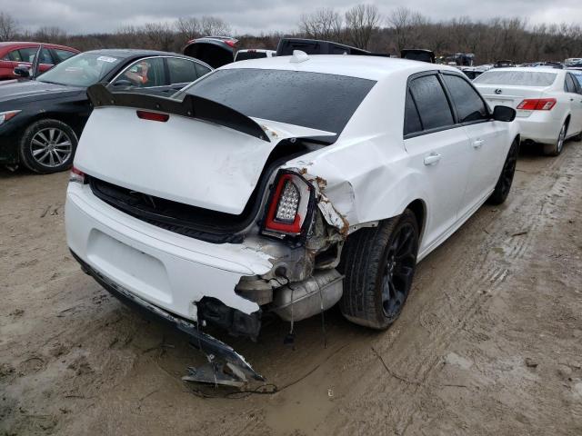 VIN 2C3CCABG3HH668438 2017 CHRYSLER 300 no.4