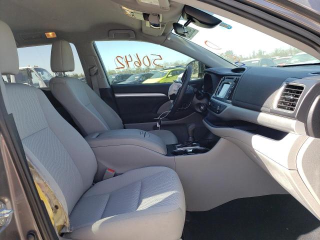 5TDZARFH3KS052146 Toyota Highlander 2019. Фото: 4