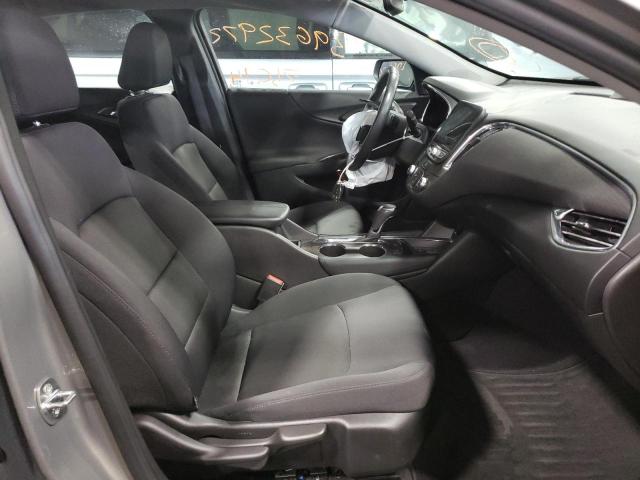 1G1ZE5STXHF158134 Chevrolet Malibu Lt 2017. Фото: 4