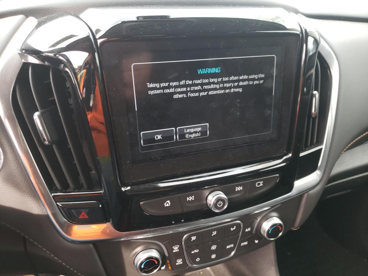 1GNEVGKW5KJ262974 CHEVROLET TRAVERSE 2019