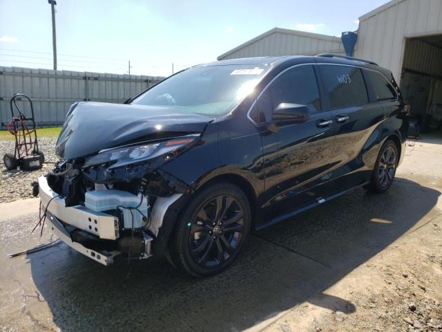 2022 TOYOTA SIENNA XSE 5TDXRKEC5NS087546