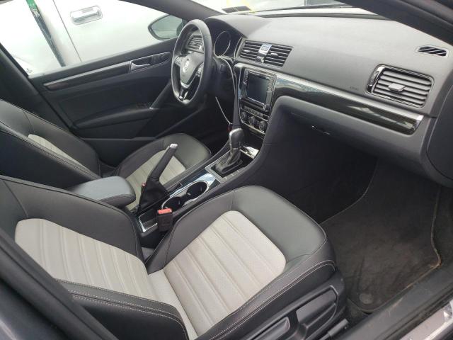 2018 VOLKSWAGEN PASSAT GT 1VWJM7A34JC050455