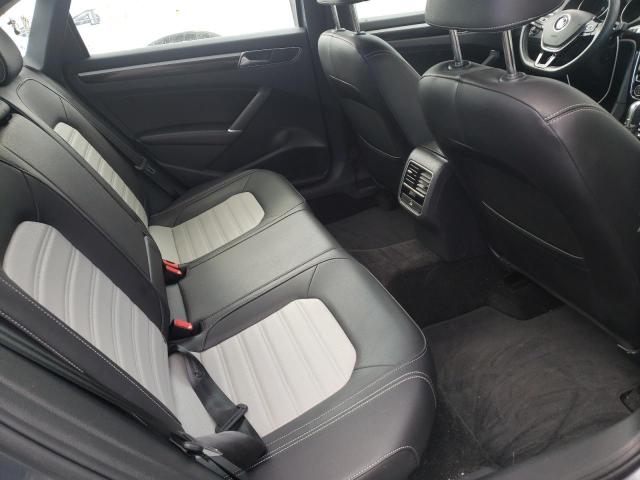 2018 VOLKSWAGEN PASSAT GT 1VWJM7A34JC050455