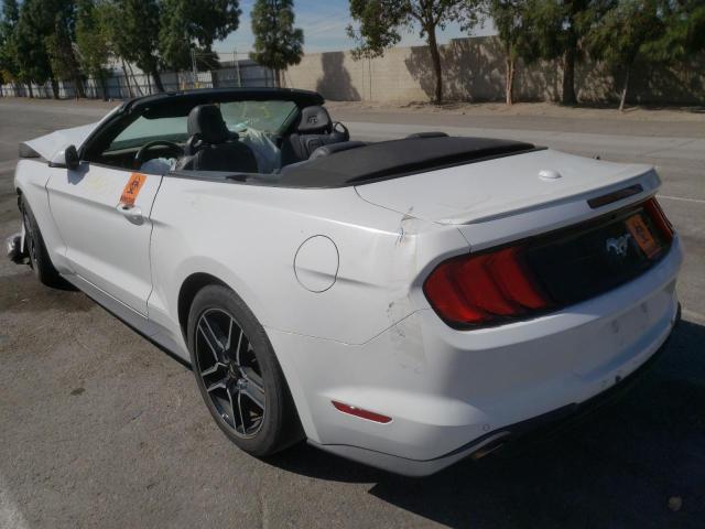 1FATP8UH2K5126329 Ford Mustang 2019. Фото: 2