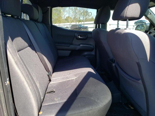 5TFAZ5CN6JX068892 Toyota Tacoma Dou 2018. Фото: 5