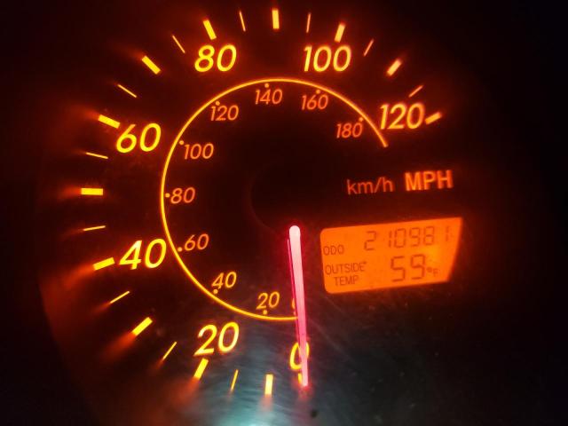 Фото: 2T1KR32E83C044220 - 8