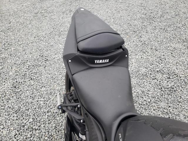2019 YAMAHA YZFR3 A MH3RH18Y6KK001212