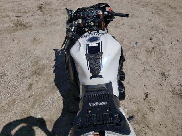 2017 SUZUKI GSX1300 RA JS1GX72B7H2100186