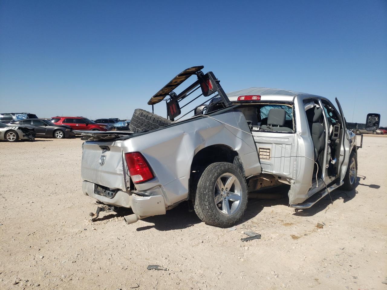 2017 RAM 1500 - Image 4