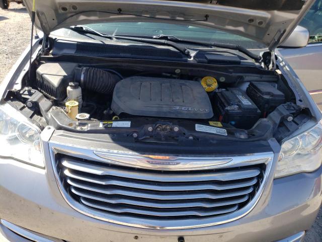 2015 CHRYSLER TOWN & COU 2C4RC1BG2FR645343