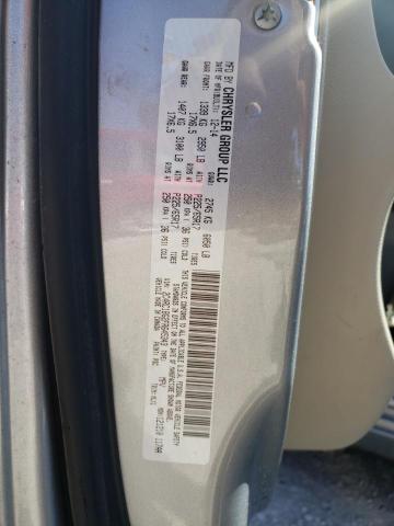 2015 CHRYSLER TOWN & COU 2C4RC1BG2FR645343