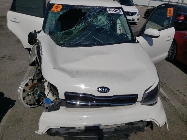 KNDJP3A56J7600932 KIA SOUL +