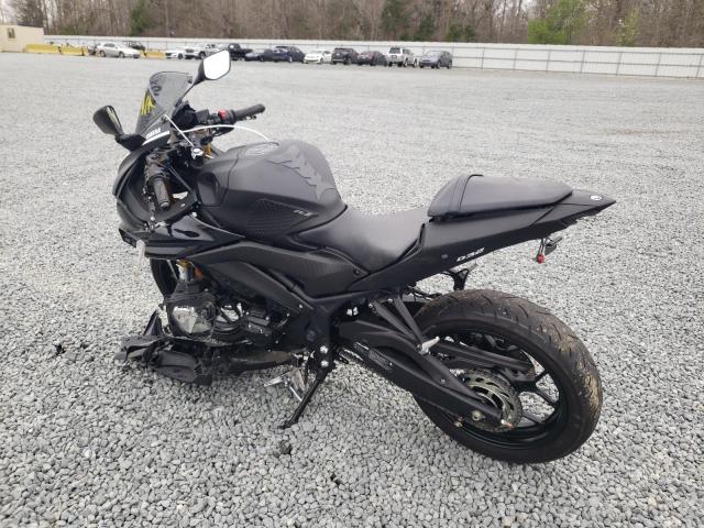 2019 YAMAHA YZFR3 A MH3RH18Y6KK001212