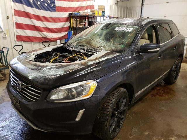 2017 VOLVO XC60 T6 IN YV449MRU0H2140759