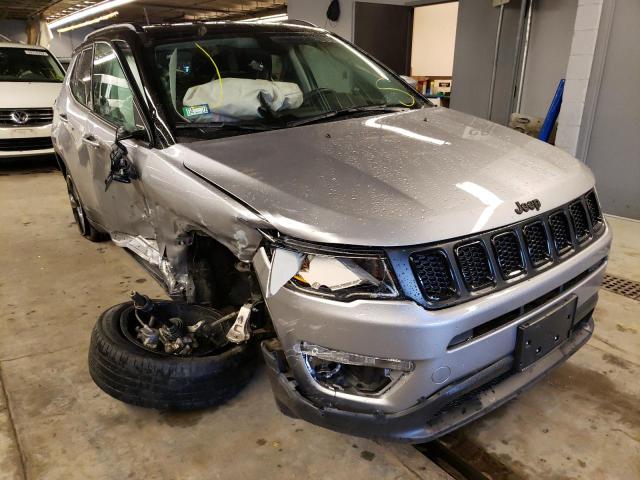 Salvage cars for sale from Copart Wheeling, IL: 2019 Jeep Compass LA