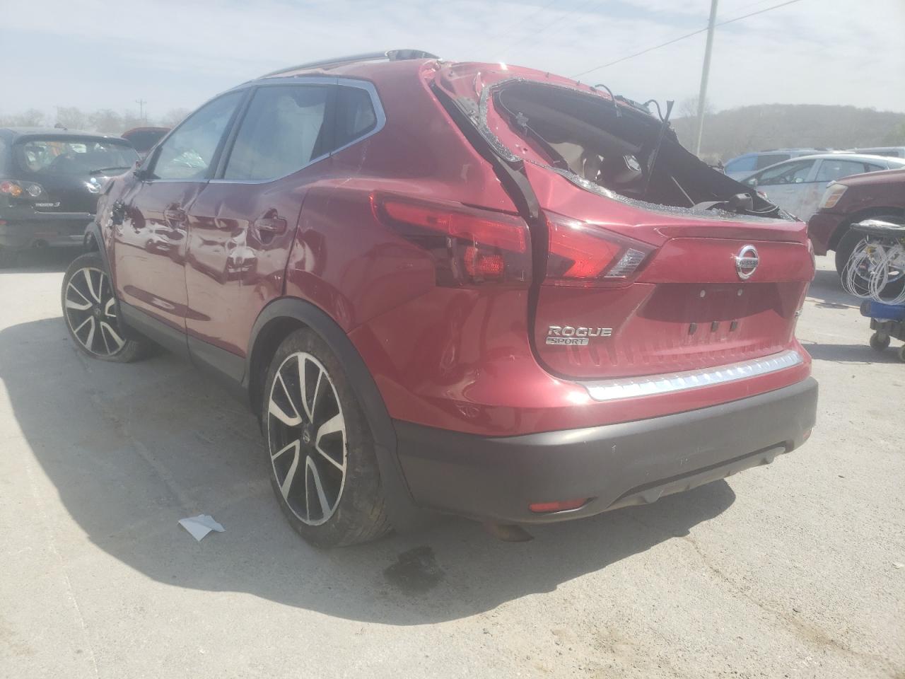 JN1BJ1CR6JW294348 NISSAN ROGUE 2018