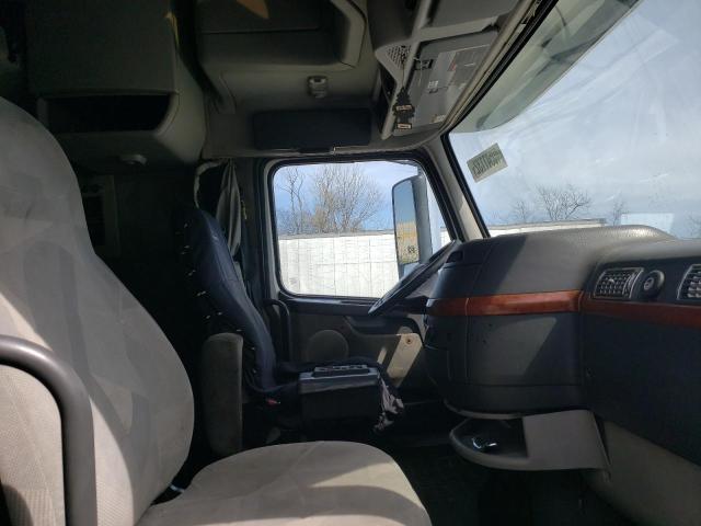 Фото: 4V4NC9GH17N421210 - 5