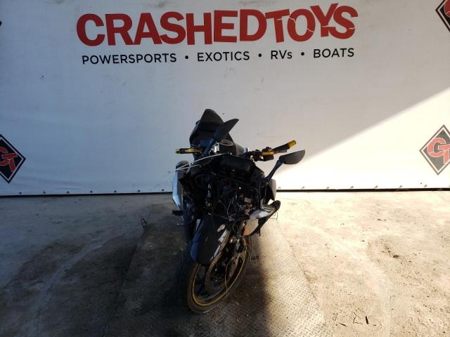 2018 SUZUKI GSX250R LC6DN11AXJ1100615