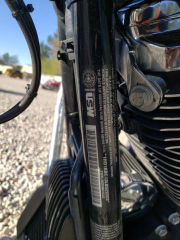 2020 HARLEY-DAVIDSON FLHX 1HD1KBC13LB629323