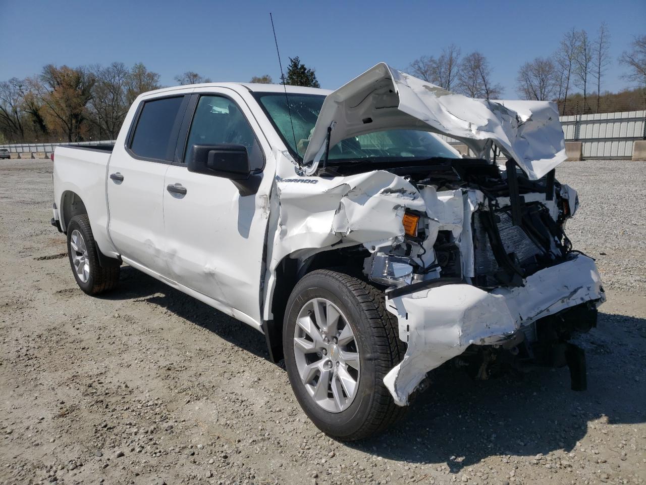 3GCPWBEK1NG188663 CHEVROLET K1500 SILV 2022