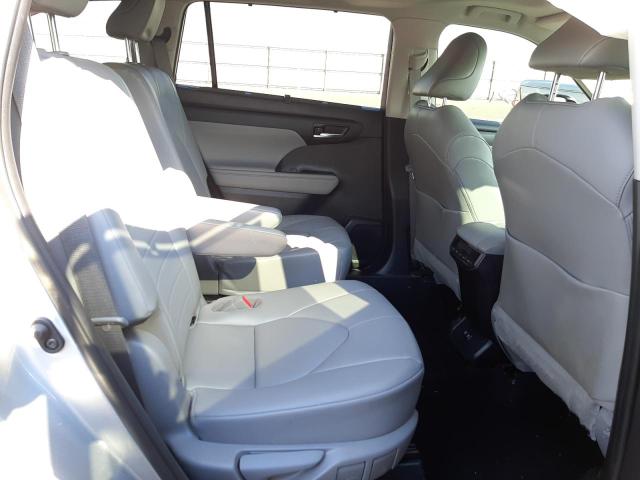 2021 TOYOTA HIGHLANDER 5TDHZRAH7MS527831
