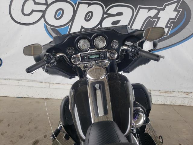 2010 HARLEY-DAVIDSON FLHTK 1HD1KEM12AB652637