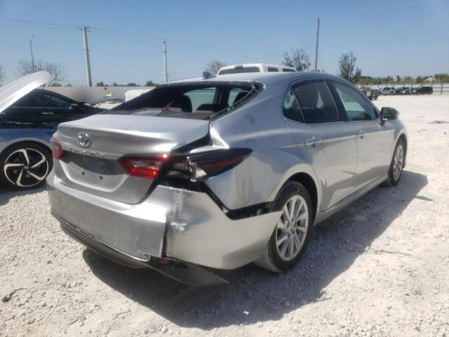 2022 TOYOTA CAMRY LE 4T1C11AK7NU668910
