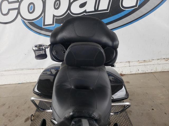 2010 HARLEY-DAVIDSON FLHTK 1HD1KEM12AB652637