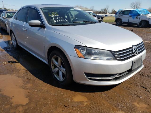 Salvage cars for sale from Copart Columbia Station, OH: 2013 Volkswagen Passat SE