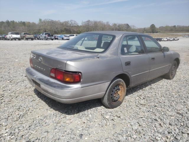 Фото: 4T1SK12E5SU648958 - 4