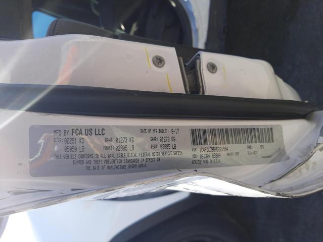 2017 JEEP CHEROKEE L 1C4PJLCB6HD221584