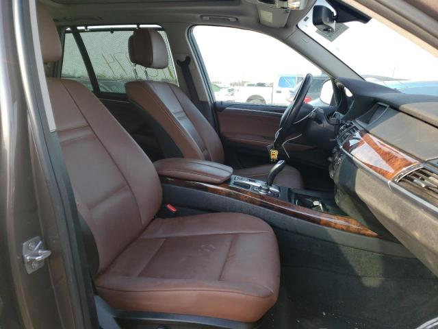 Паркетники BMW X5 2012 Серый
