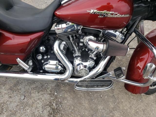 2009 HARLEY-DAVIDSON FLHX 1HD1KB4139Y626538